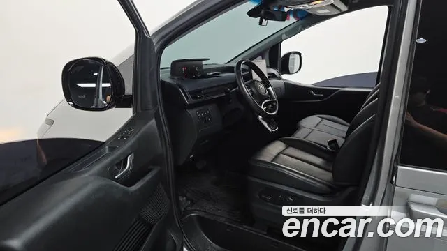 Hyundai Staria Staria Tourer 11 мест — Фото автомобиля 10
