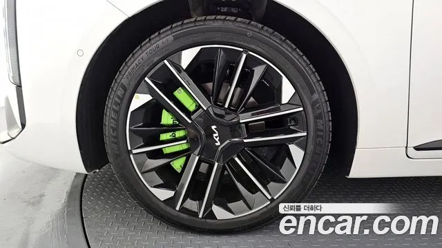 Kia K8 Signature — Фото автомобиля 5