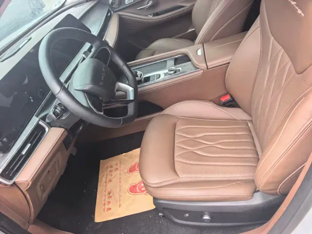 Chery Arrizo 8 — Фото автомобиля 4