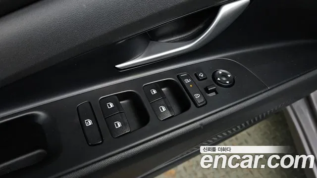 Hyundai Avante CN7 — Фото автомобиля 13