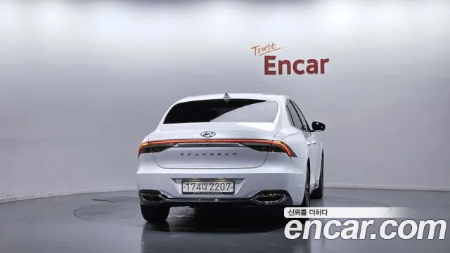 Hyundai Grandeur Новый Grandeur IG — Фото автомобиля 4
