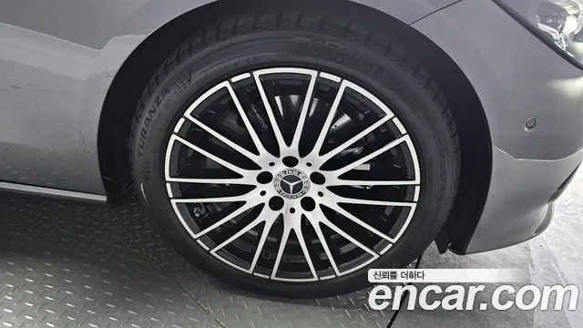 Mercedes-Benz C-Class — Фото автомобиля 5