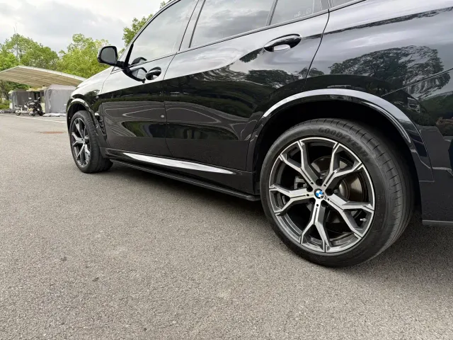 BMW X5 — Фото автомобиля 6