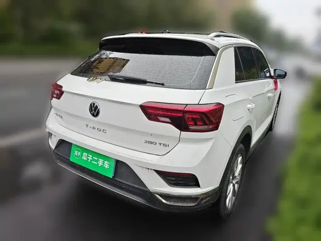 Volkswagen T-Roc — Фото автомобиля 4