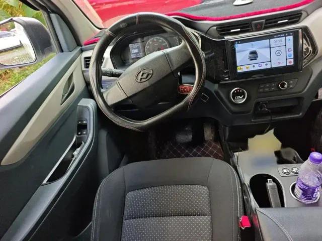 Maxus EV30 — Фото автомобиля 2