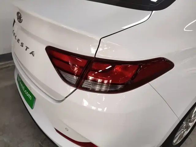 Hyundai Elantra — Фото автомобиля 7
