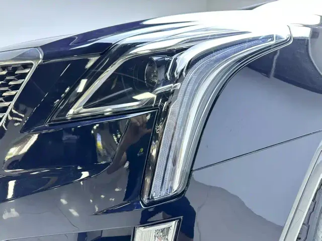 Cadillac XT5 — Фото автомобиля 23