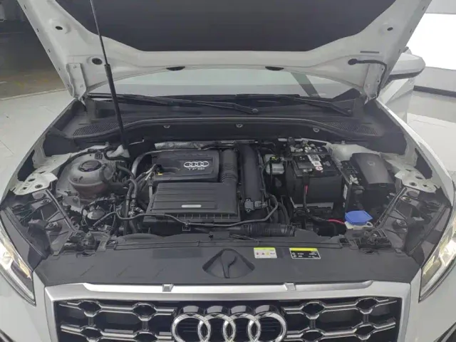 Audi Q2L — Фото автомобиля 10