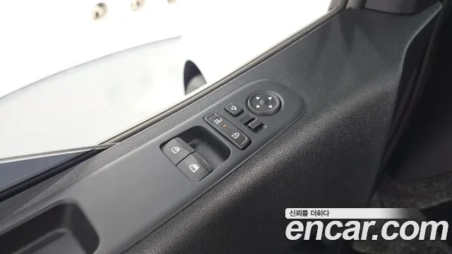 Hyundai Staria — Фото автомобиля 28