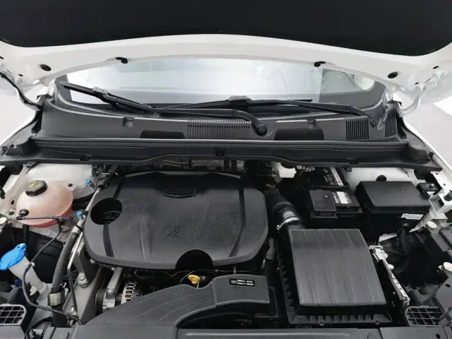 Geely Binyue — Фото автомобиля 6