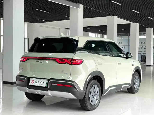 BYD Yuan UP — Фото автомобиля 6