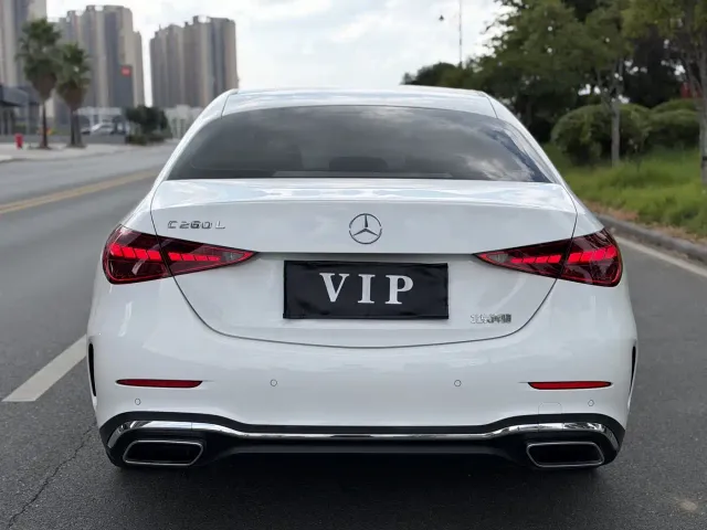 Mercedes-Benz C-Class — Фото автомобиля 3