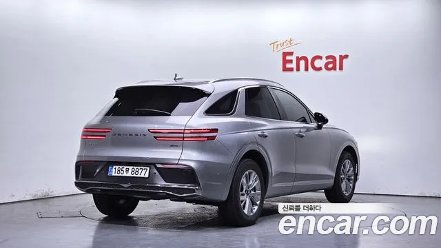 Genesis GV70 2.5T Бензин AWD — Фото автомобиля 2