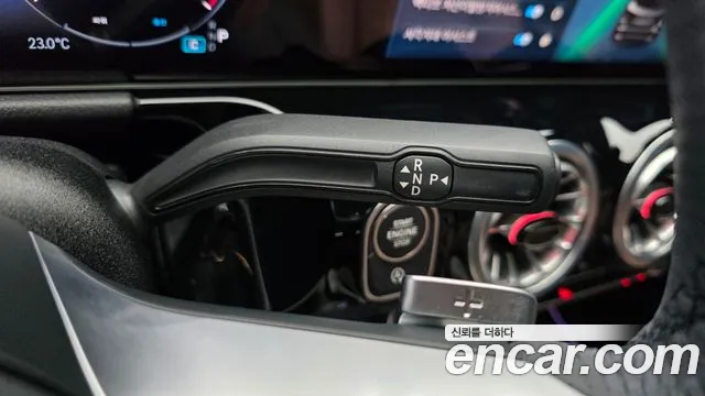 Mercedes-Benz GLA-Class H247 — Фото автомобиля 12
