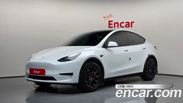 Фотография автомобиля — Tesla Model Y