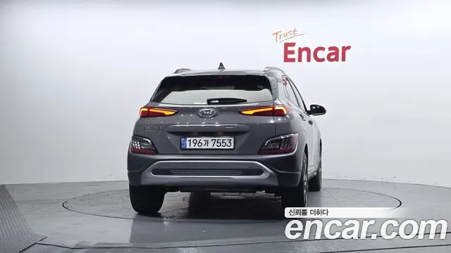 Hyundai Kona Новый Kona Бензин 1.6 турбо 2WD — Фото автомобиля 4