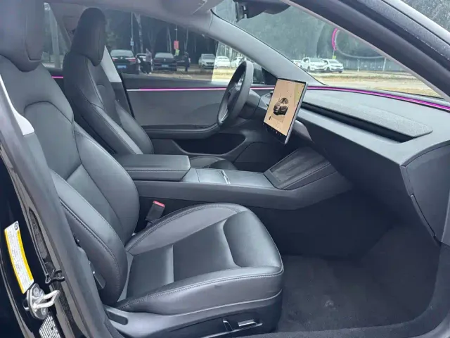 Tesla Model 3 2023 Rear-Wheel Drive — Фото автомобиля 14