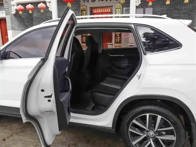 Skoda Kamiq — Фото автомобиля 6