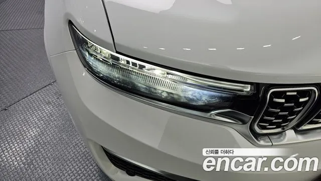 Jeep Cherokee — Фото автомобиля 20