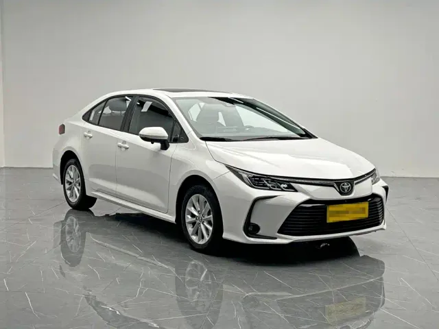 Toyota Corolla — Фото автомобиля 8