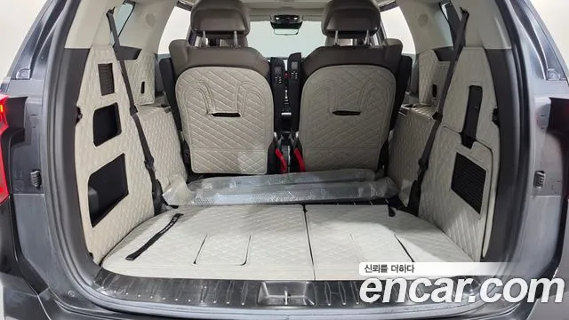 Kia Carnival 4th Gen — Фото автомобиля 25