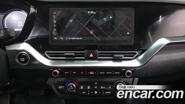 Kia Niro Niro Plus Air — Фото автомобиля 14