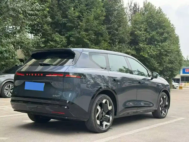 Nissan NX8 — Фото автомобиля 7