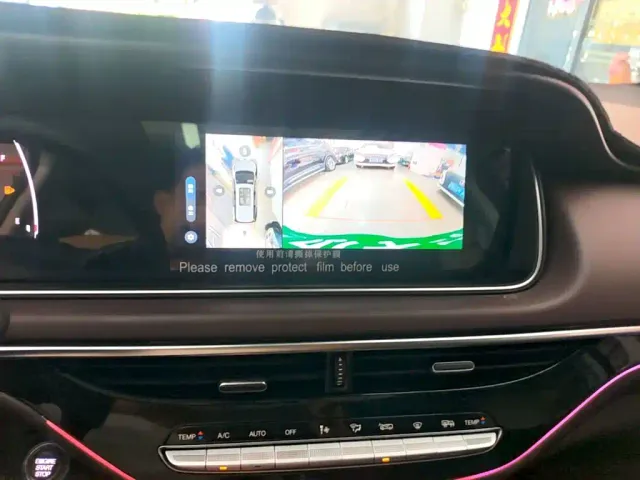 GAC Trumpchi M6 — Фото автомобиля 12