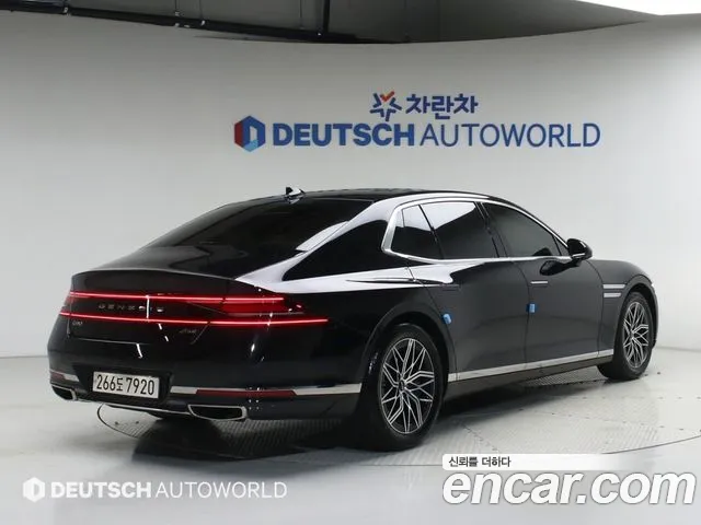 Genesis G90 Бензин 3.5 турбо AWD — Фото автомобиля 2