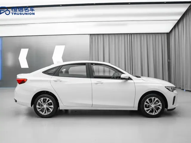 Buick Verano — Фото автомобиля 7