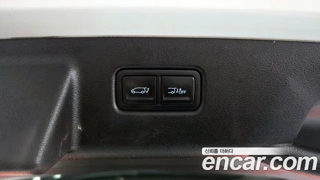 Hyundai Staria Staria 4WD Lounge 9 мест — Фото автомобиля 18