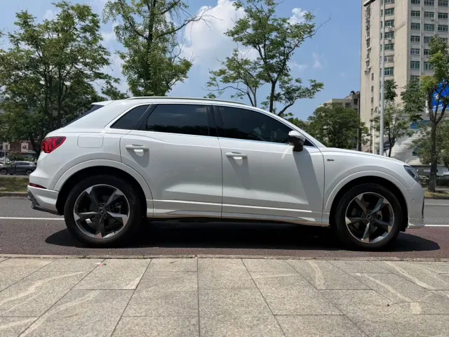 Audi Q3 — Фото автомобиля 8