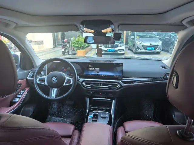 BMW i3 — Фото автомобиля 2