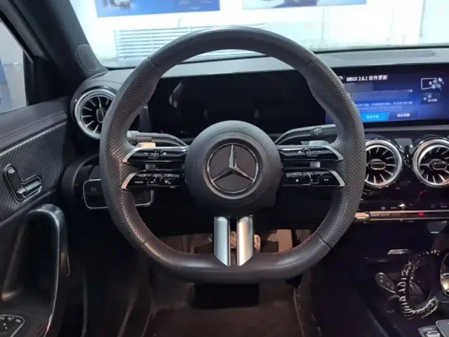 Mercedes-Benz A-Class — Фото автомобиля 14