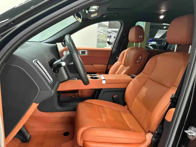 Li Auto L9 — Фото автомобиля 6
