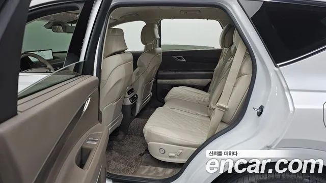 Genesis GV80 2.5T Бензин AWD — Фото автомобиля 11