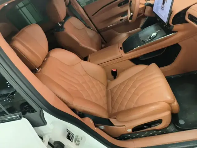 GAC Hyptec HT — Фото автомобиля 24