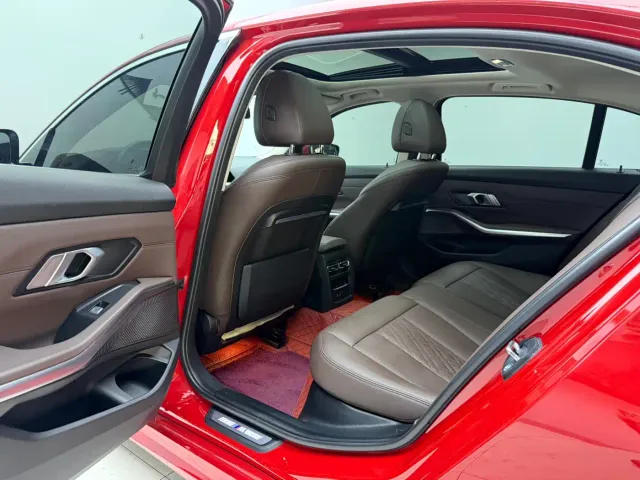 BMW 3 Series — Фото автомобиля 23