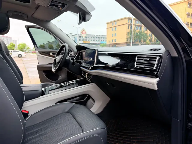 Volkswagen Teramont 2022 330TSI 2WD Premium Luxury — Фото автомобиля 19
