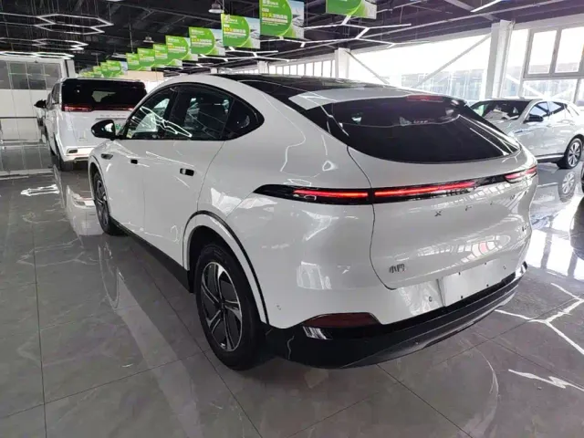 Xpeng G6 — Фото автомобиля 4