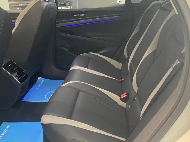 Volkswagen ID.7 Vizzion — Фото автомобиля 7