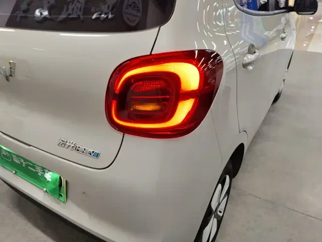 Wuling Hongguang Mini EV — Фото автомобиля 7