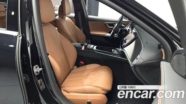 Mercedes-Benz E-Class W214 — Фото автомобиля 16