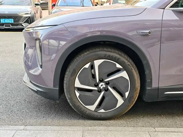 Nio EC6 — Фото автомобиля 3