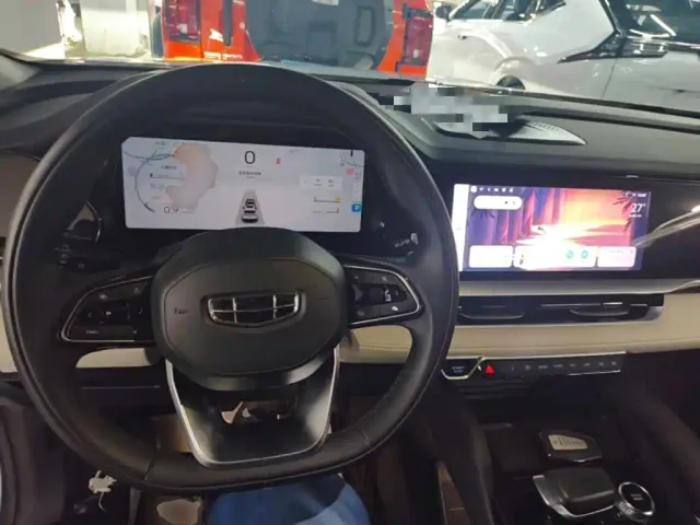 Geely Xingyue L 2023 2.0TD High-power Automatic 2WD Flagship — Фото автомобиля 9