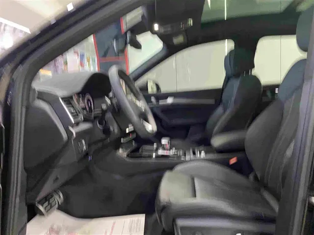 Audi Q5L — Фото автомобиля 6
