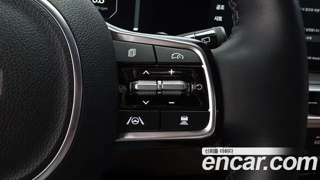 Kia Sorento Новый Sorento 4 поколение Бензин 2.5T 2WD — Фото автомобиля 30