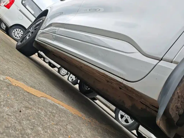 Ford Escape — Фото автомобиля 20