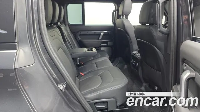 Land Rover Defender Defender (L663) 130 P400 Outbound — Фото автомобиля 5