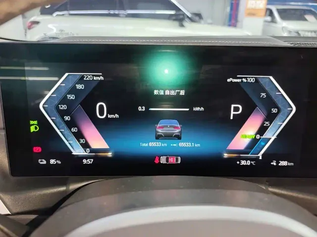 BMW i3 — Фото автомобиля 11
